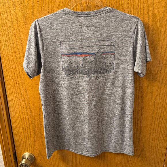 Patagonia Women's Capilene Cool Daily Graphic Shirt - Picture 4 of 5